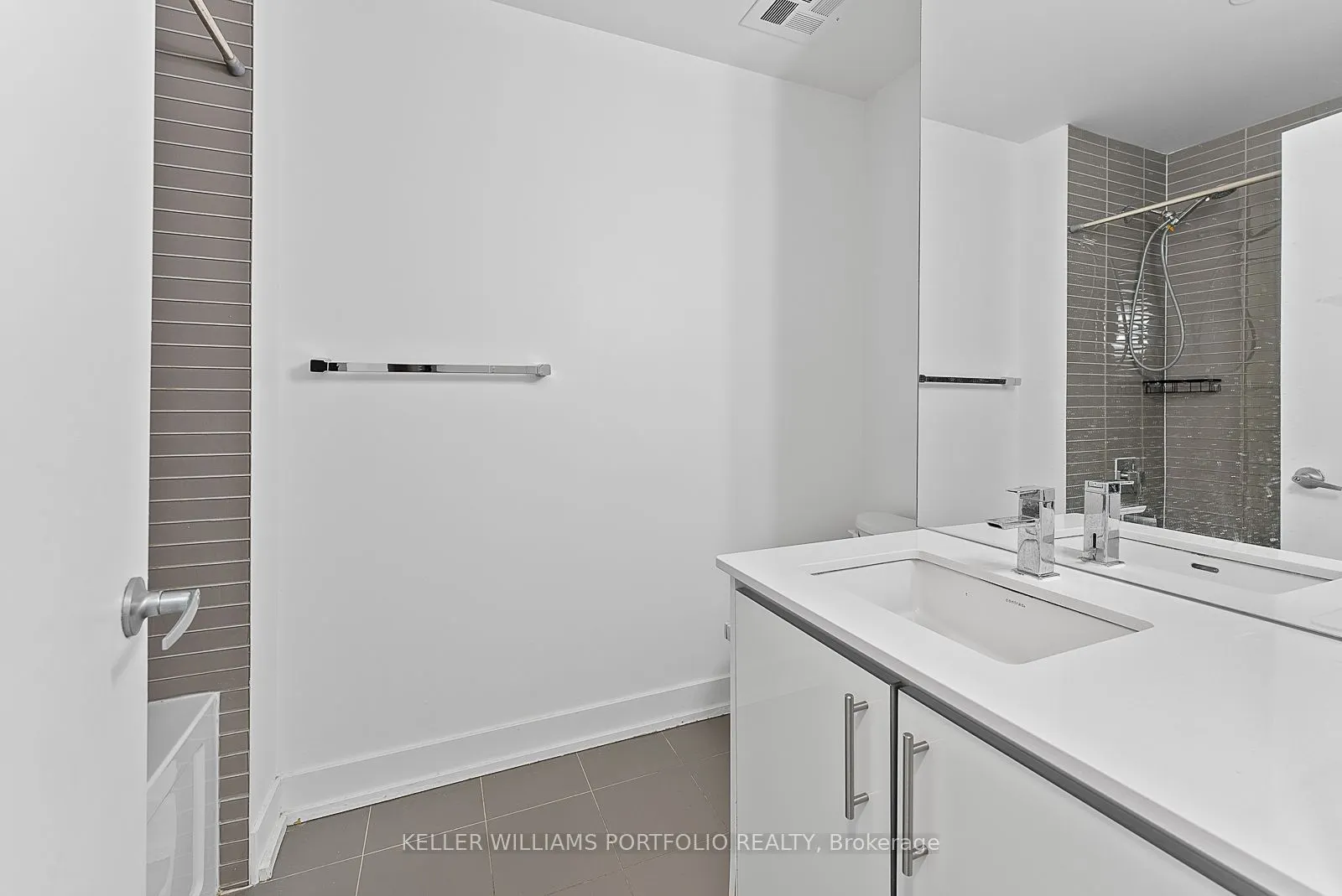 75 The Donway W, #1104