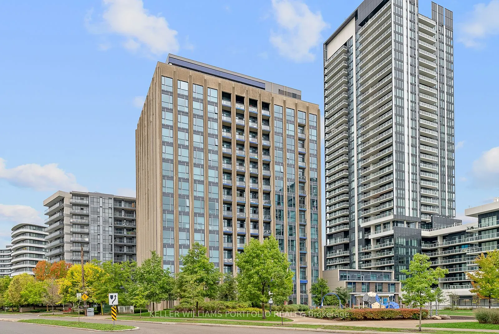 75 The Donway W, #1104