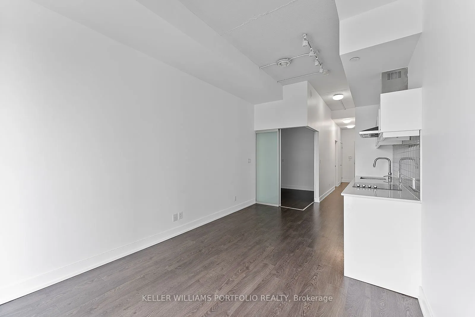 75 The Donway W, #1104