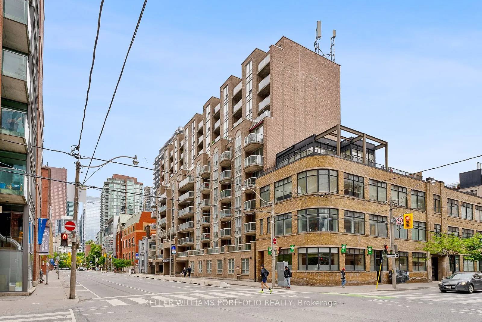 330 Adelaide Street E, #1009
