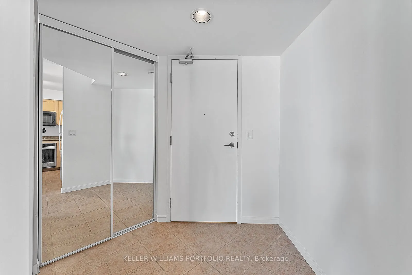 330 Adelaide Street E, #1009