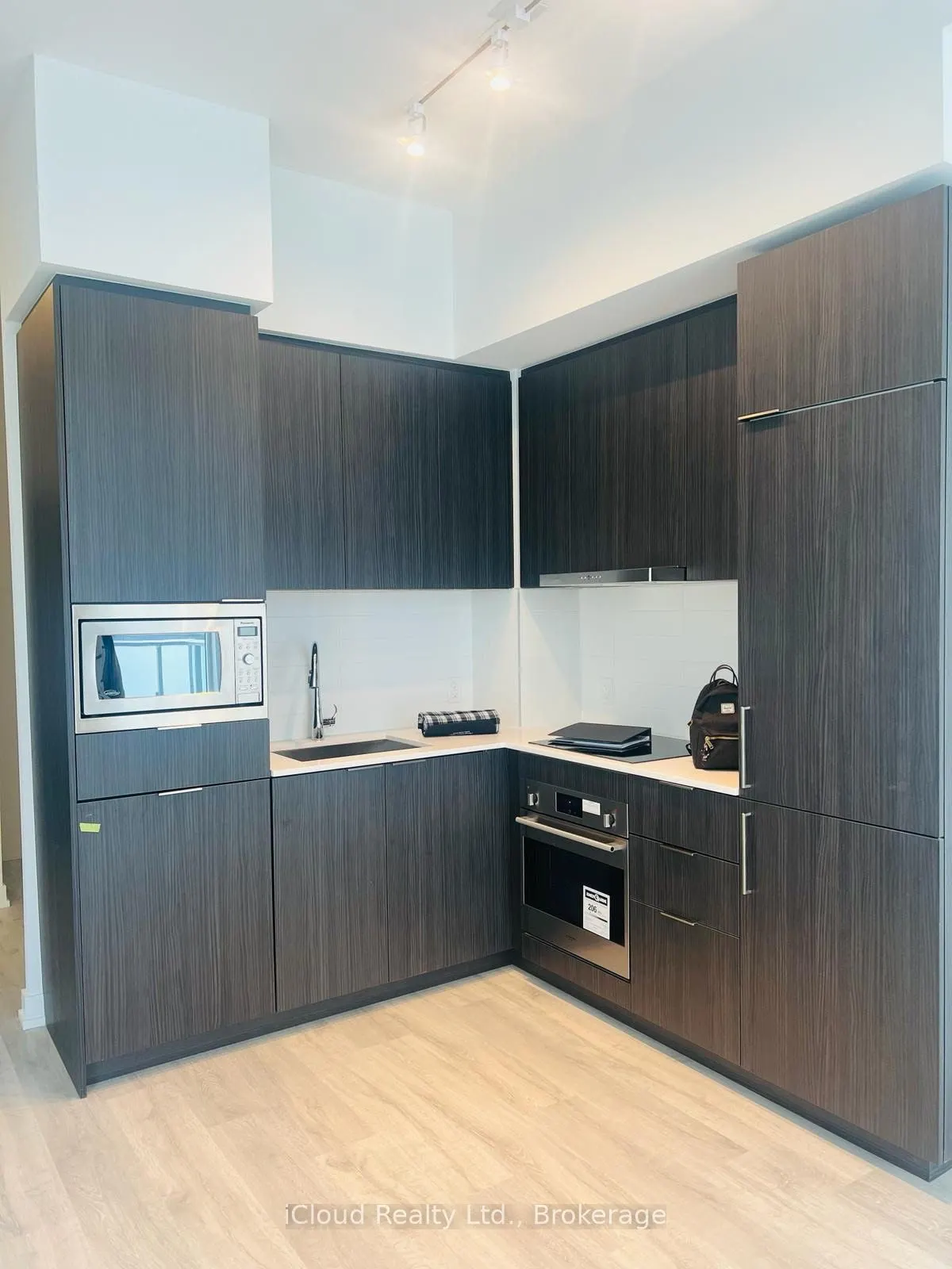8 Olympic Garden Drive, #S1104