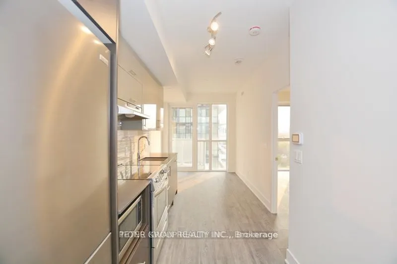 188 Fairview Mall Drive, #1102