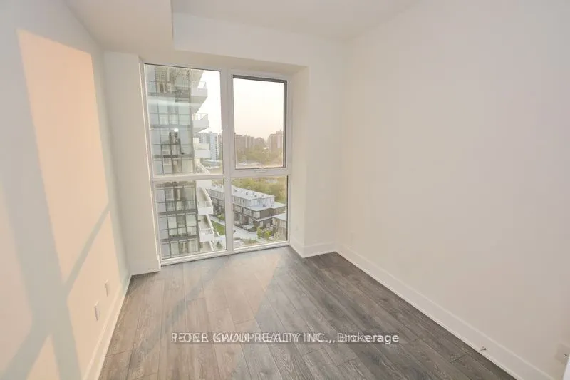188 Fairview Mall Drive, #1102