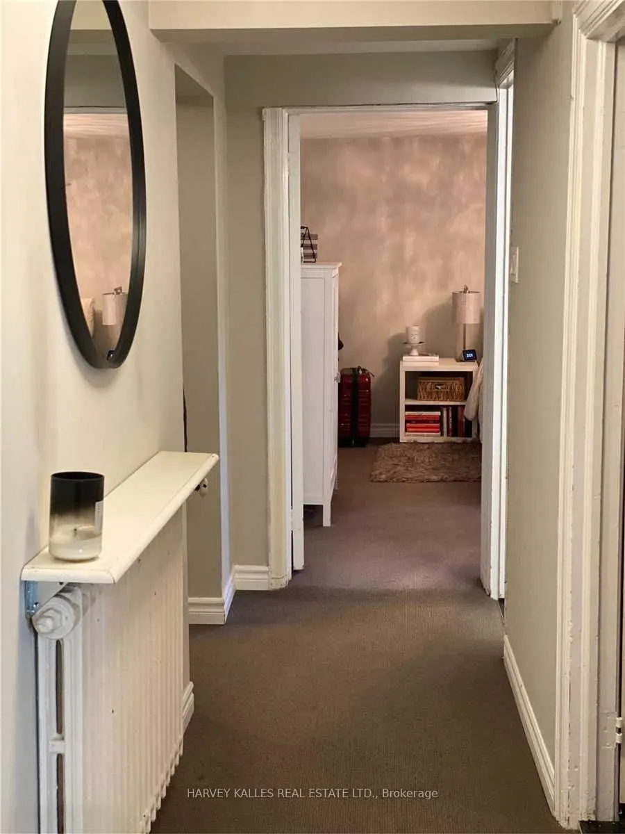 1 Garfield Avenue, #3