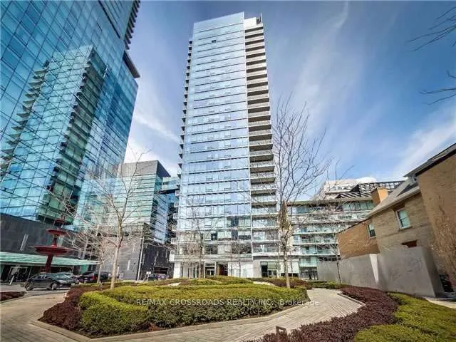 55 Scollard Street, #901