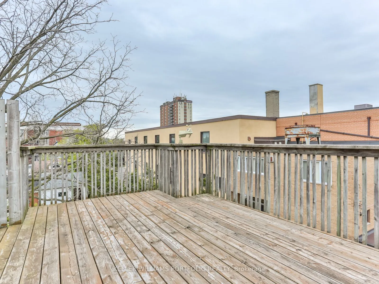492 Gladstone Avenue