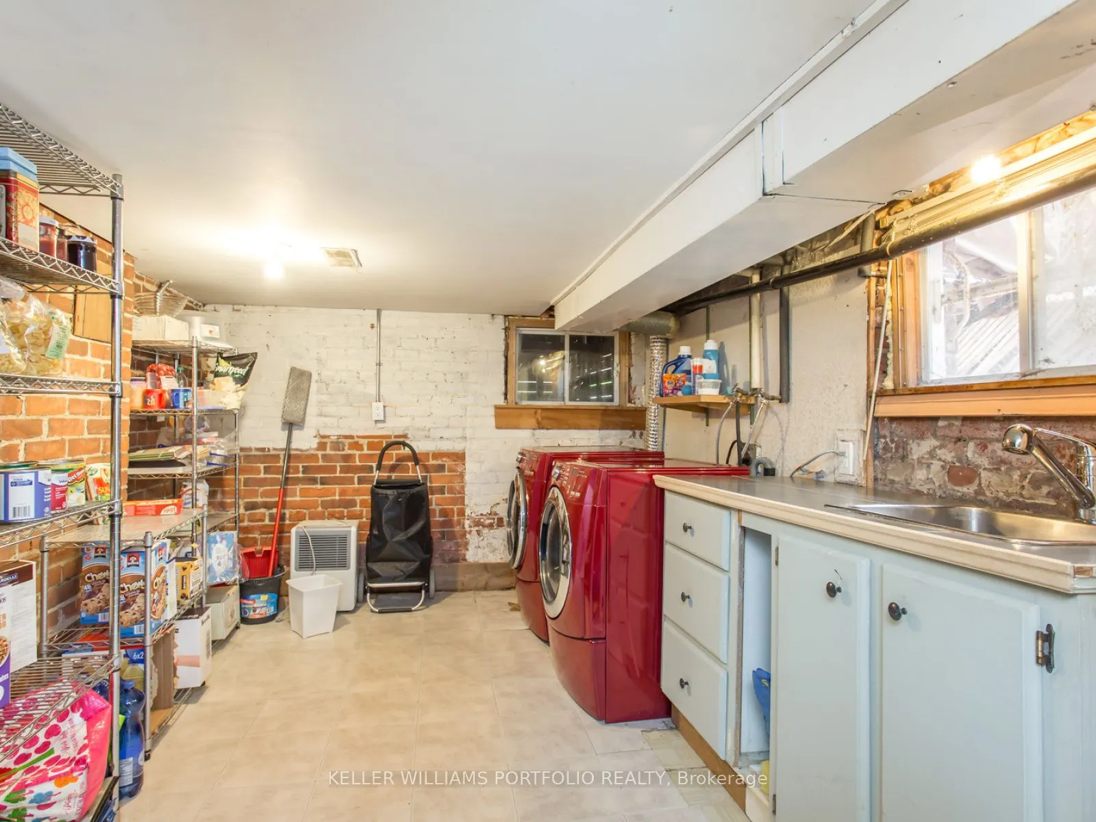 492 Gladstone Avenue