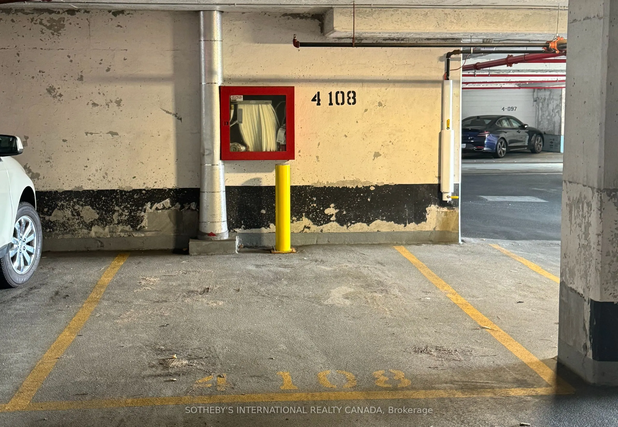 65 Harbour Square, #108