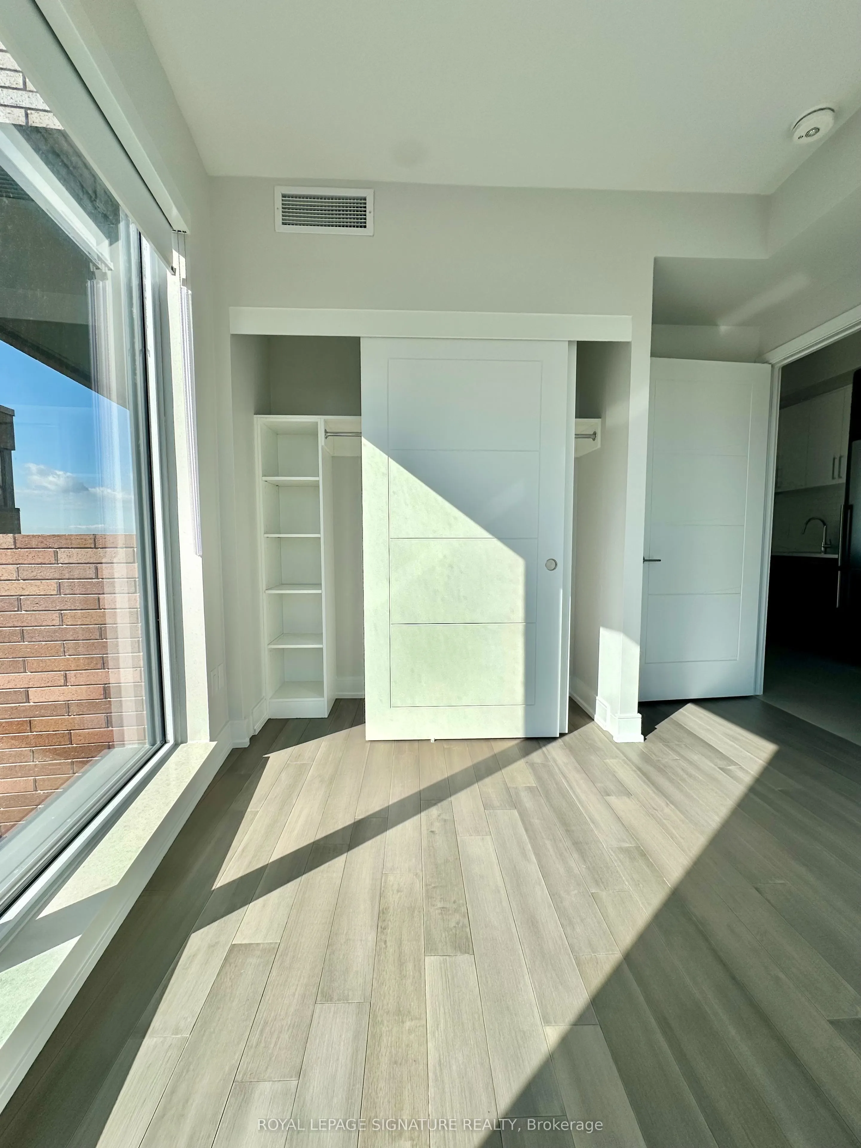 2525 Bathurst Street, #903