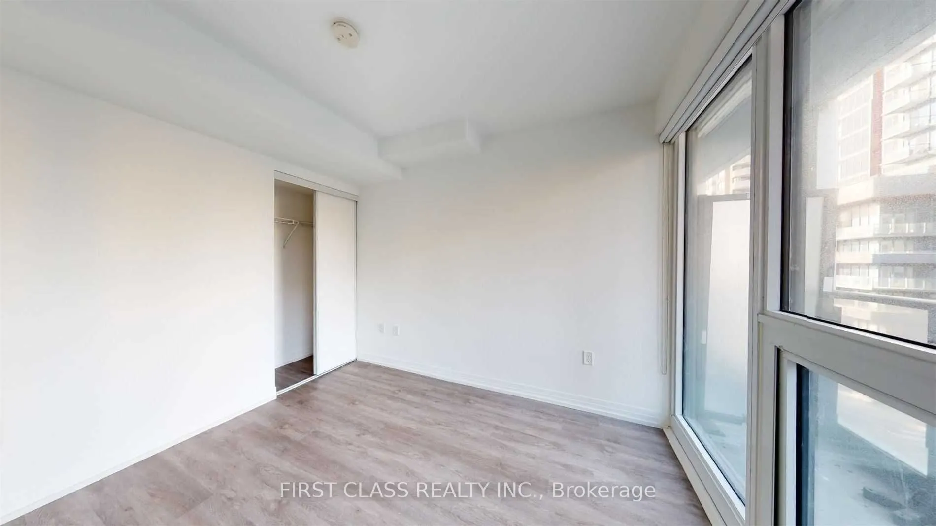 251 Jarvis Street, #417