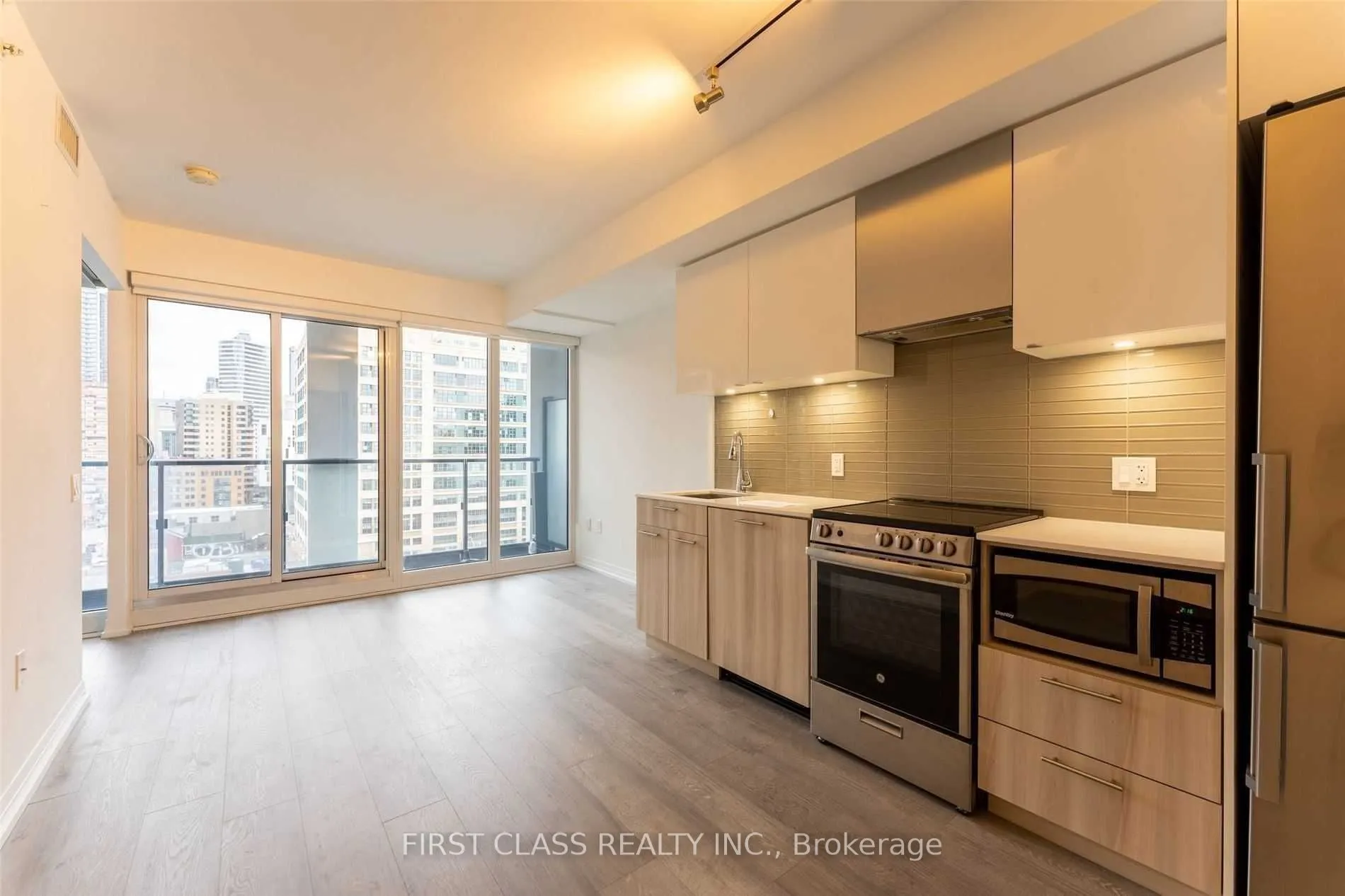 251 Jarvis Street, #417