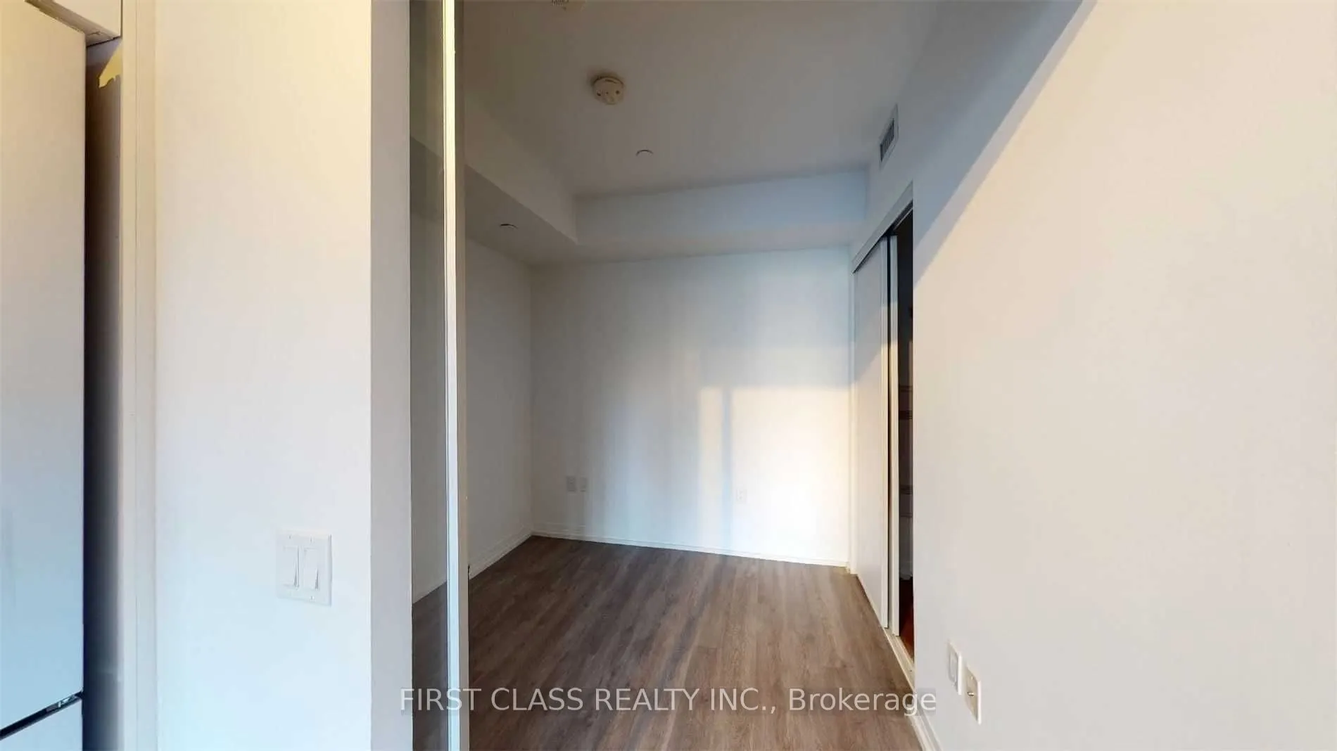 251 Jarvis Street, #417