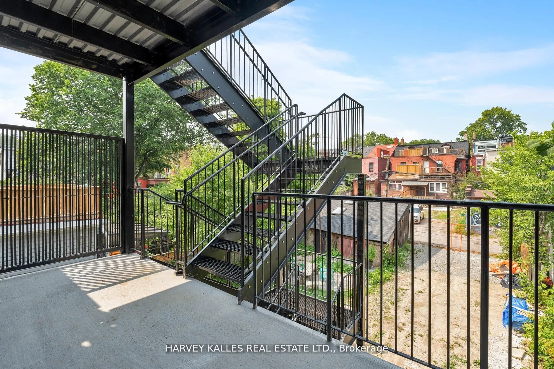 24 Sullivan Street, #Apartment #3 (2nd floor)