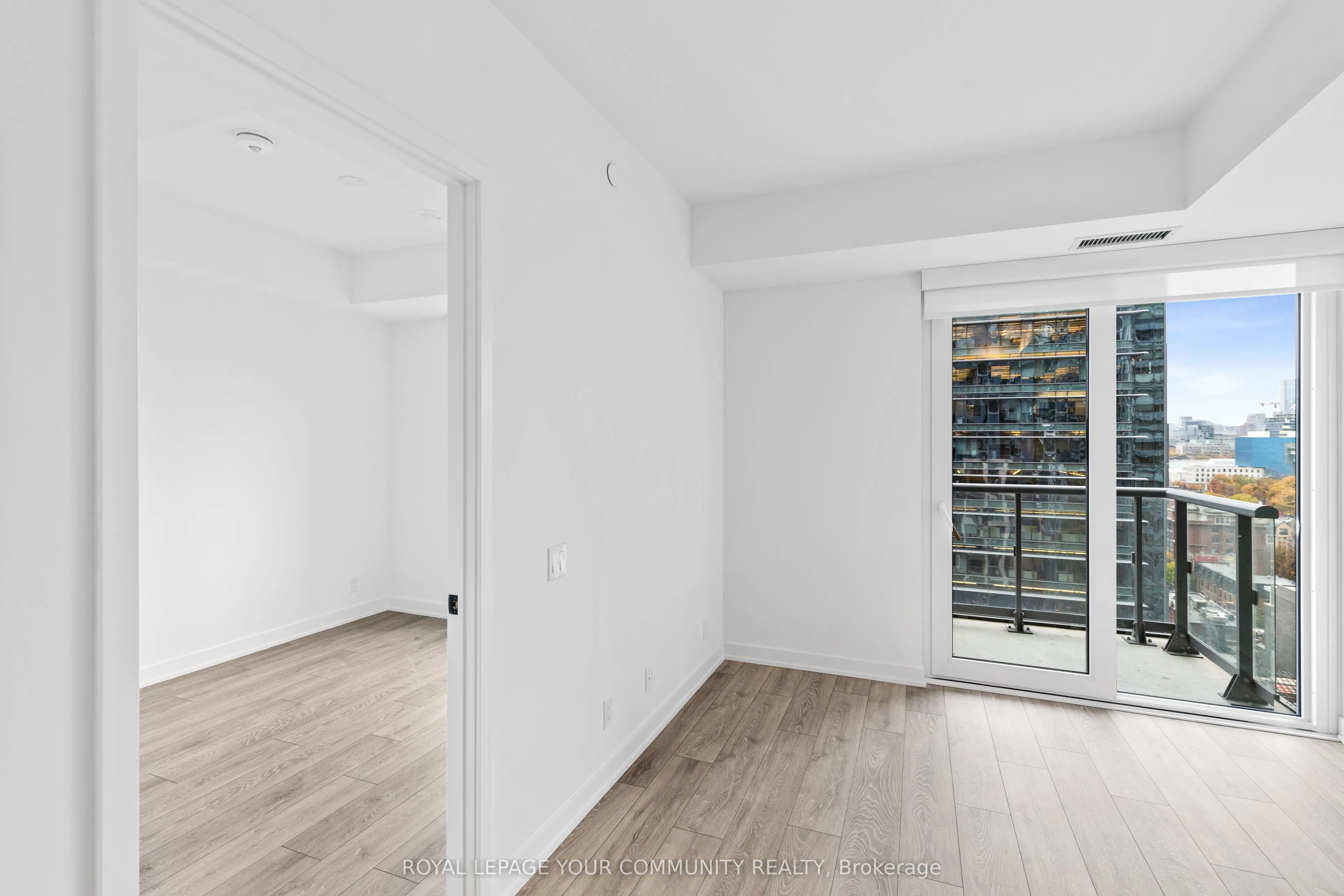 108 Peter St Street, #1625