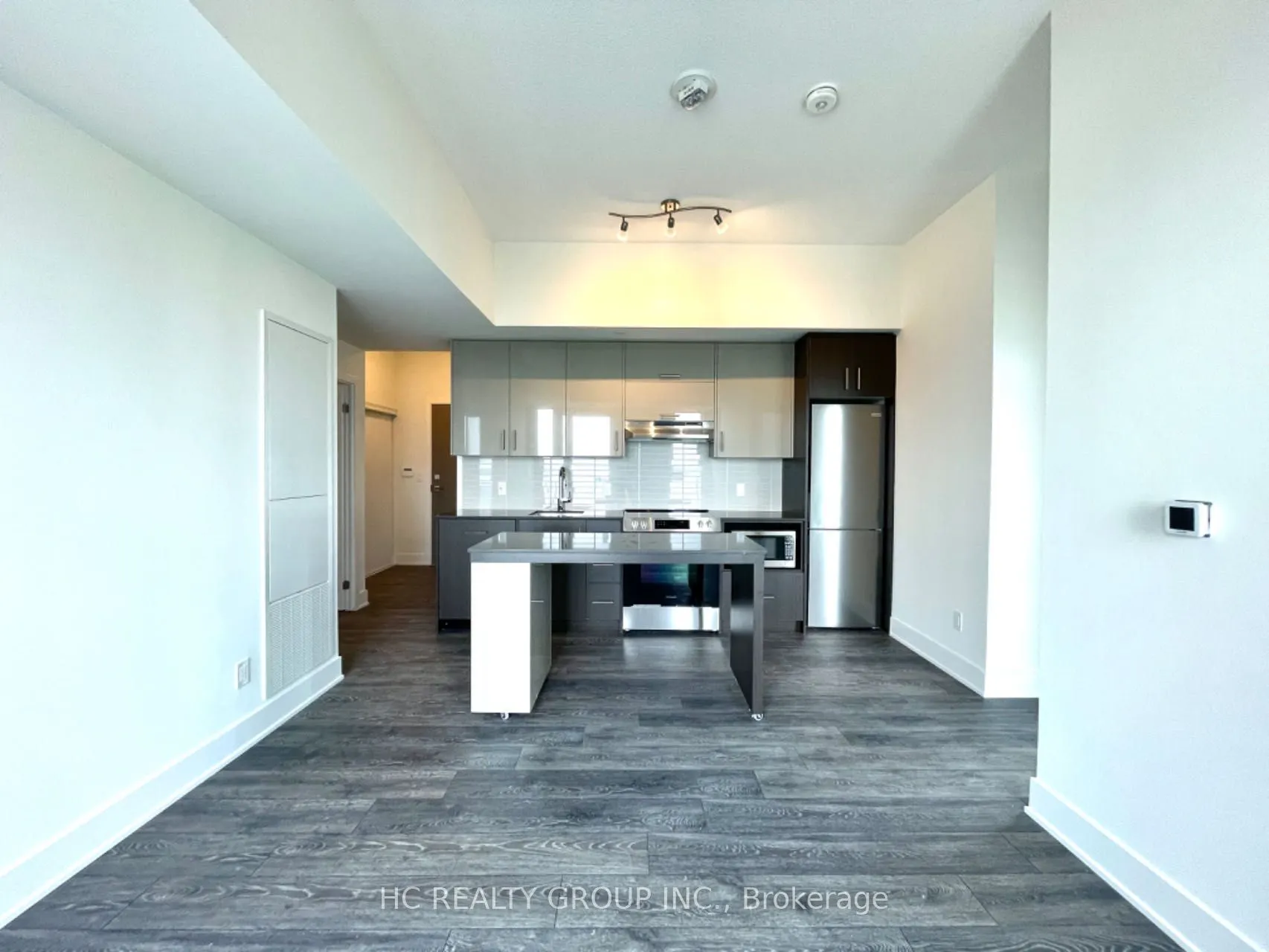188 Fairview Mall Drive, #2708