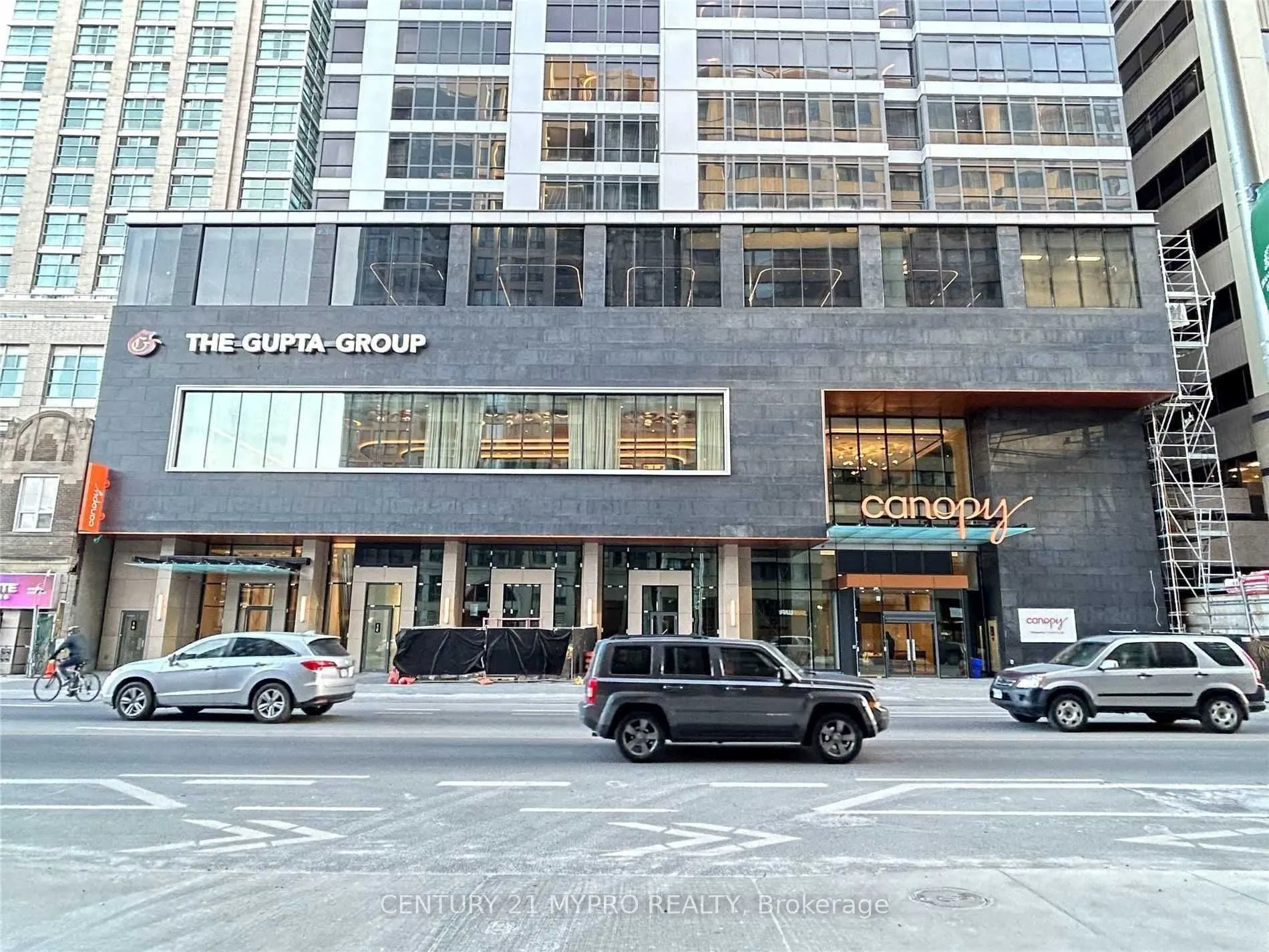 395 Bloor Street E, #4405