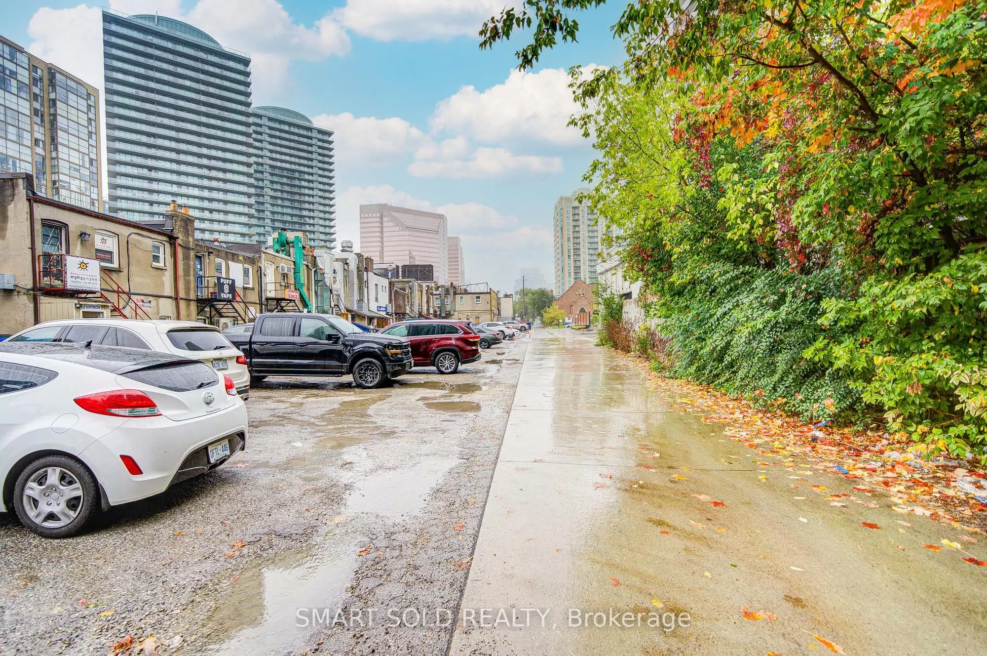 5445 Yonge Street