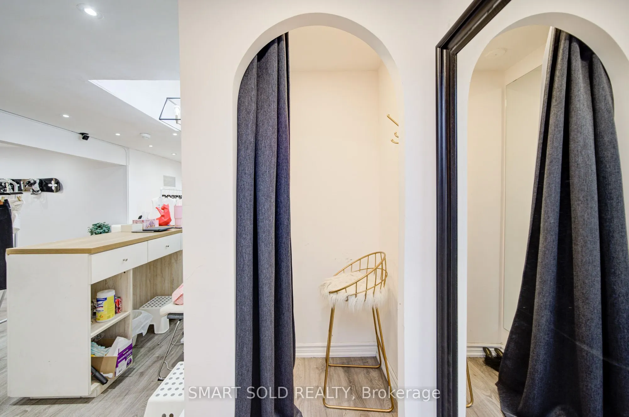 5445 Yonge Street