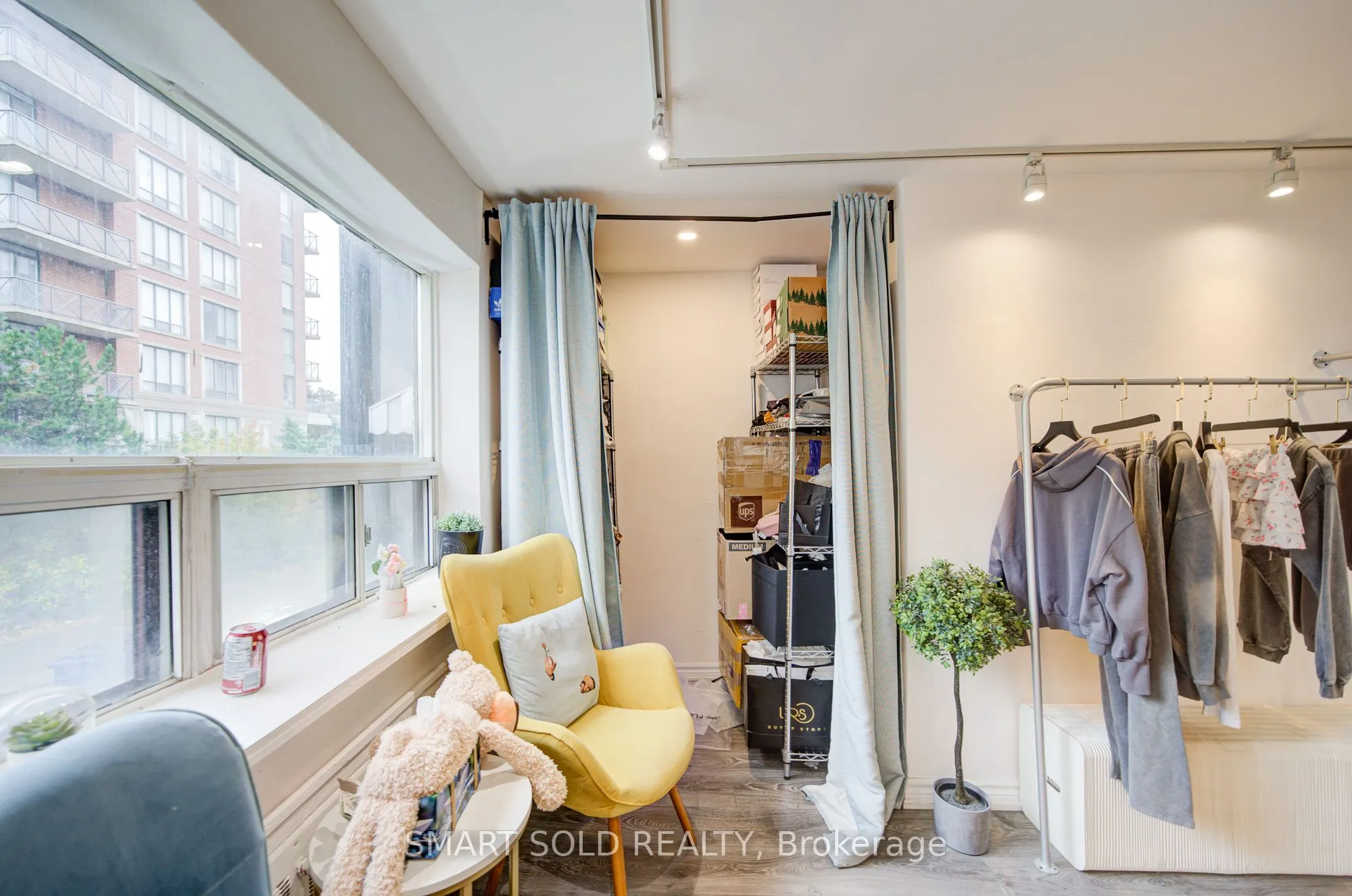 5445 Yonge Street