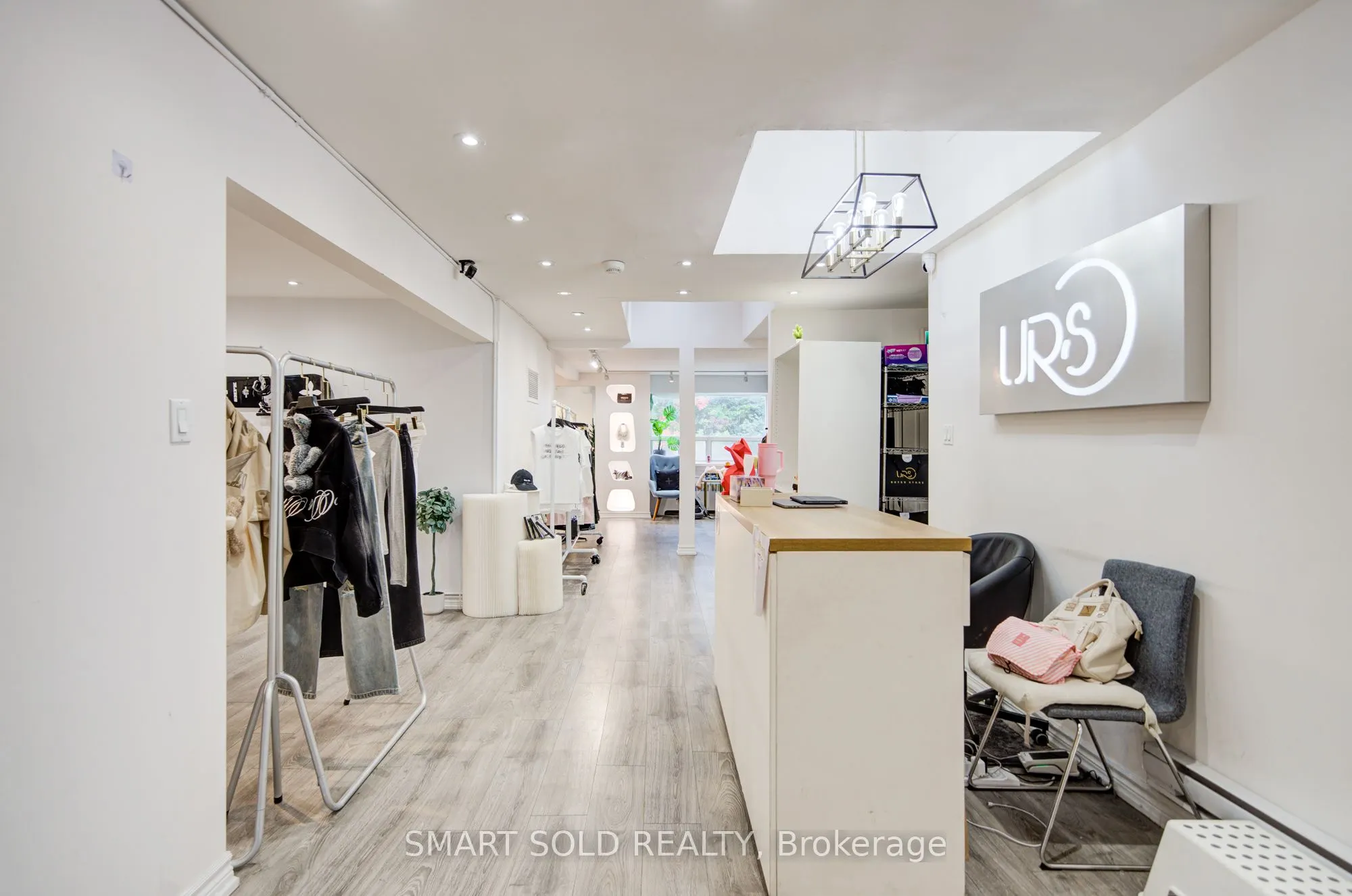 5445 Yonge Street