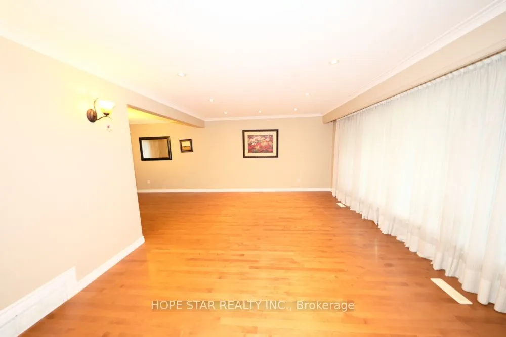 39 Unicorn Avenue