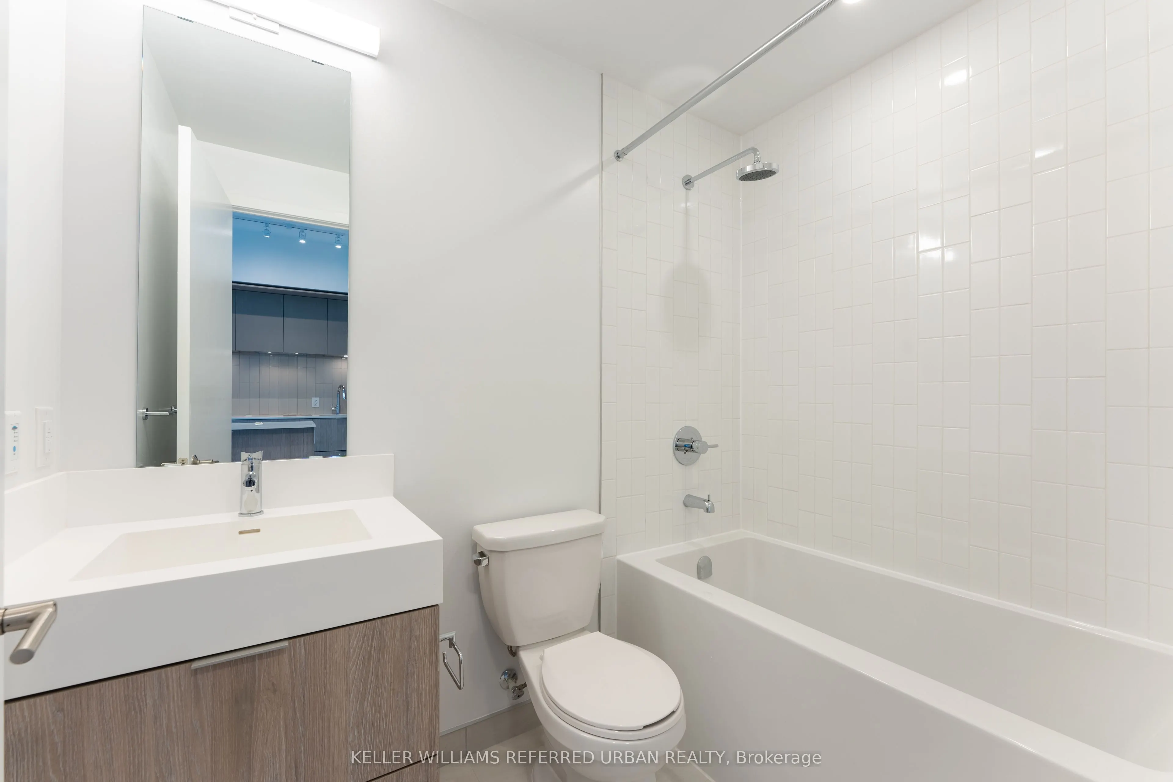 130 River Street, #3209