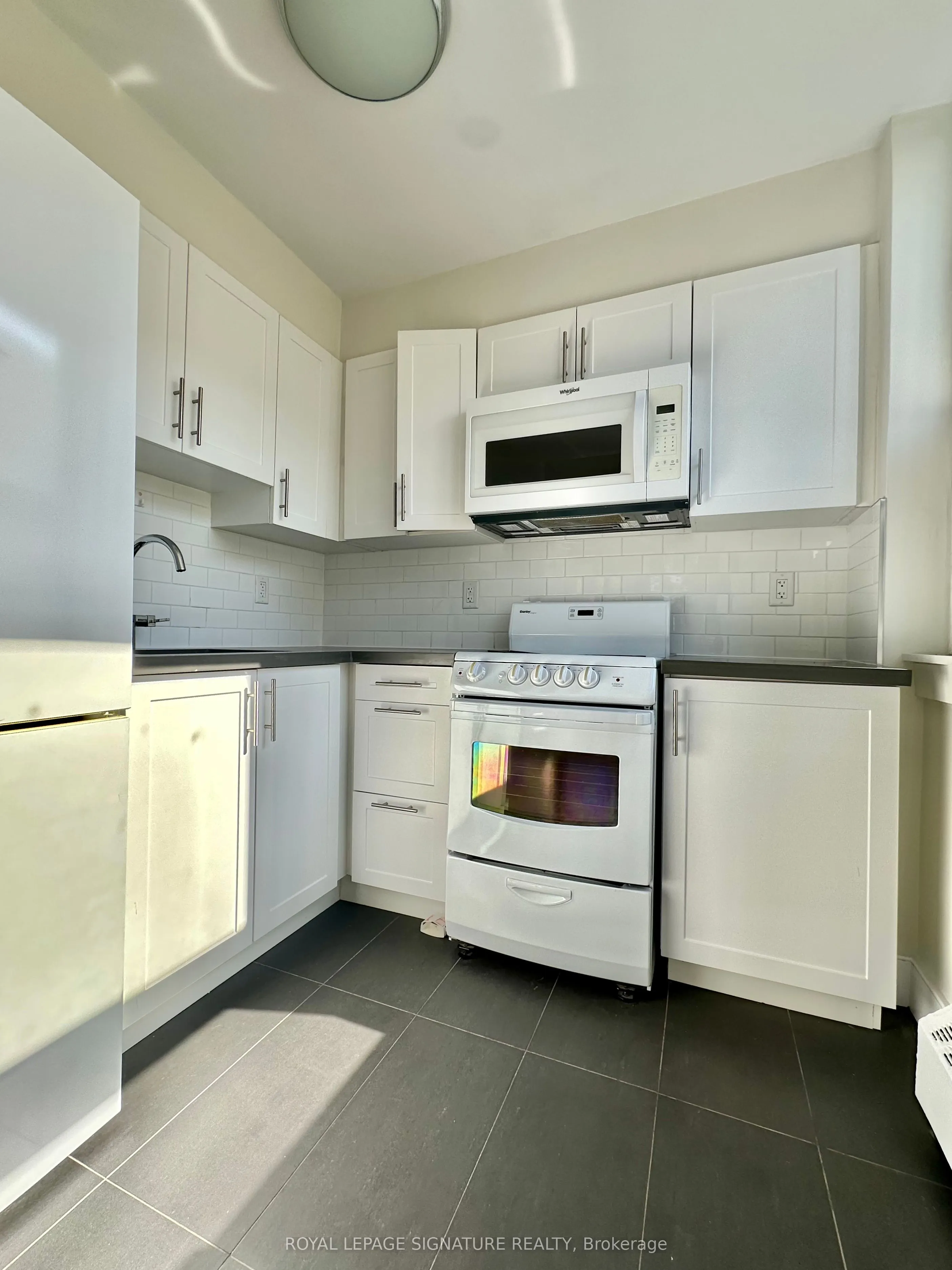 485 Huron Street, #302
