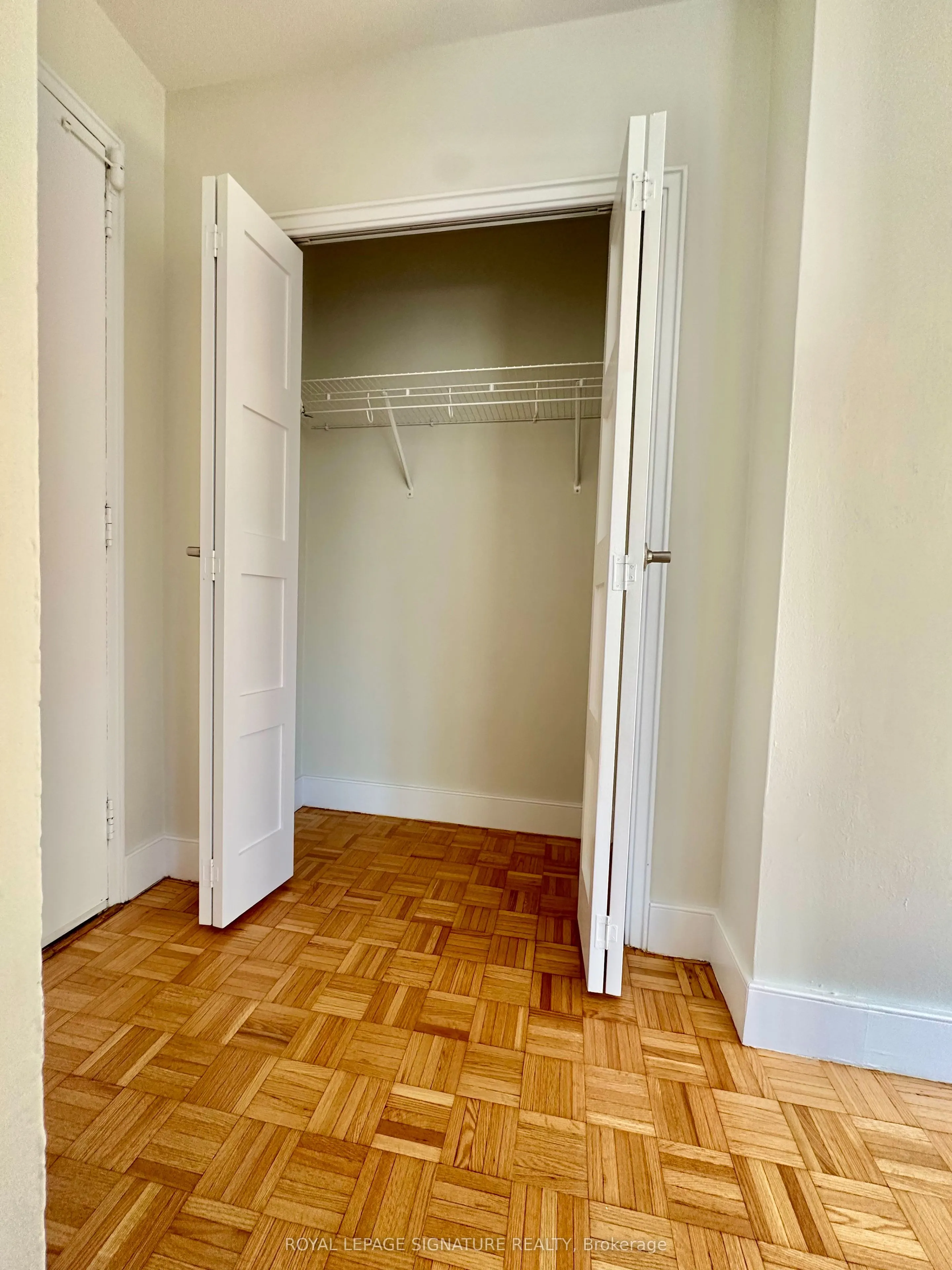485 Huron Street, #302