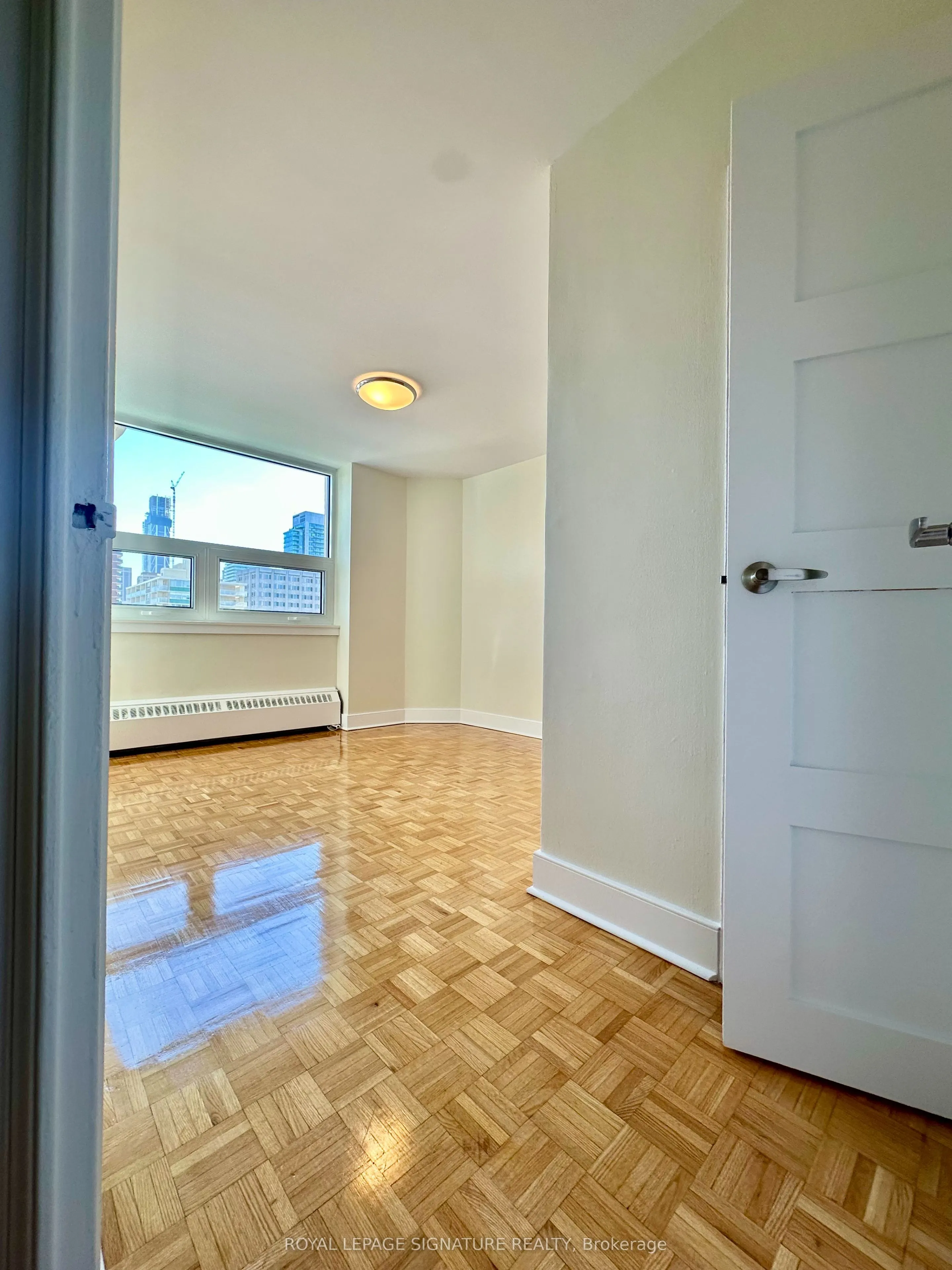 485 Huron Street, #806