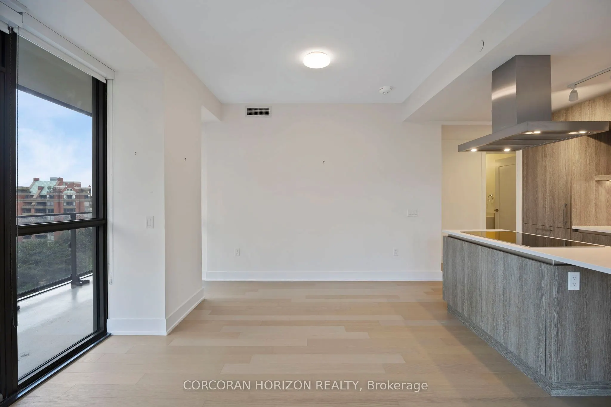 6 Jackes Avenue, #807