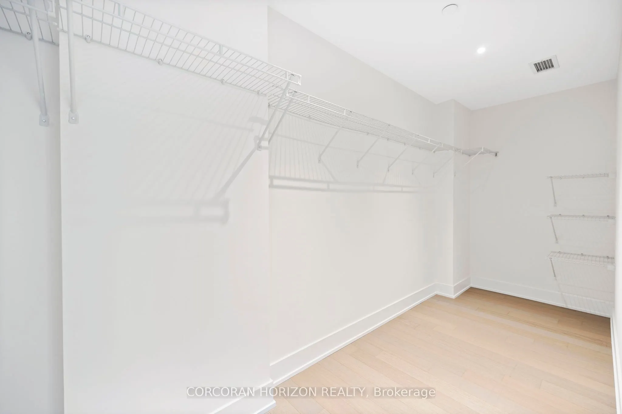 6 Jackes Avenue, #807