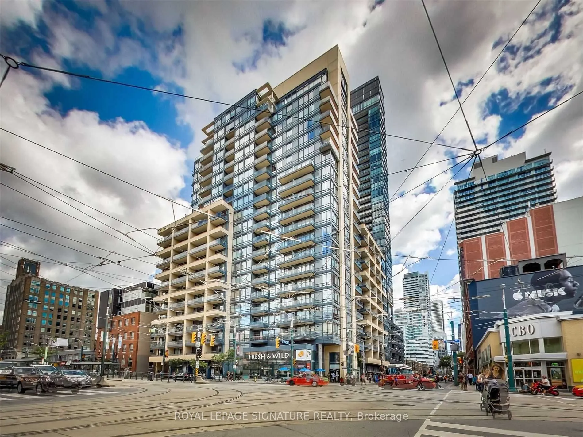 438 King Street W, #1307