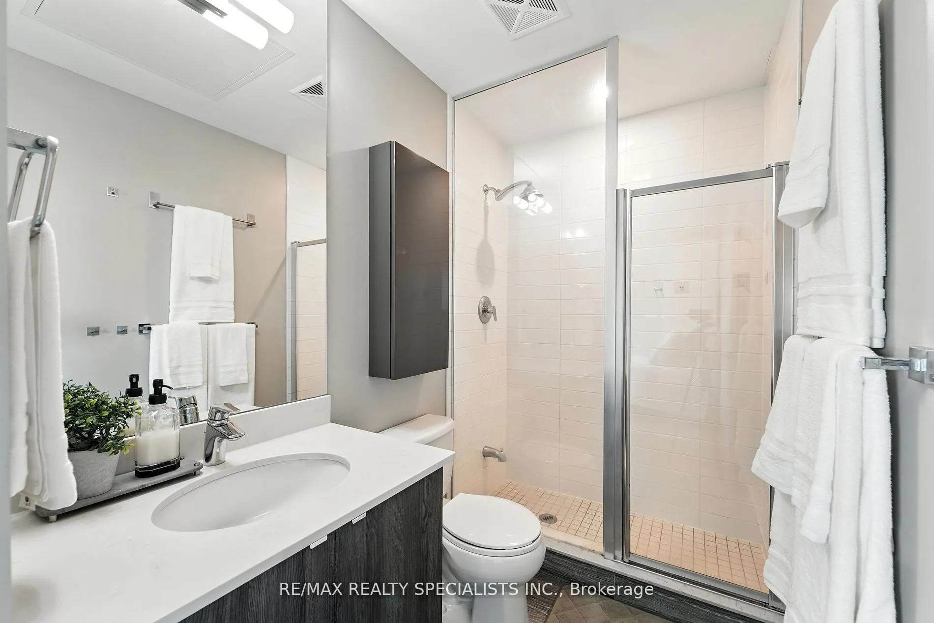 51 East Liberty Street, #401