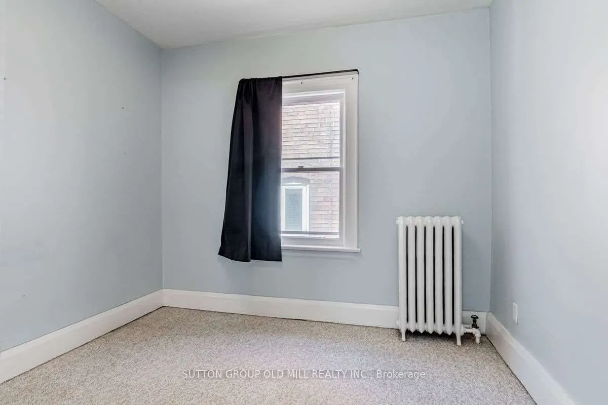 9 Graham Gardens, #Main
