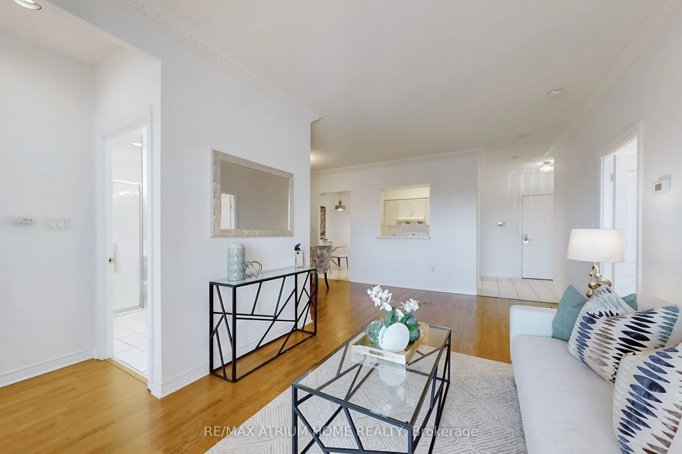 88 Grandview Way, #PH11