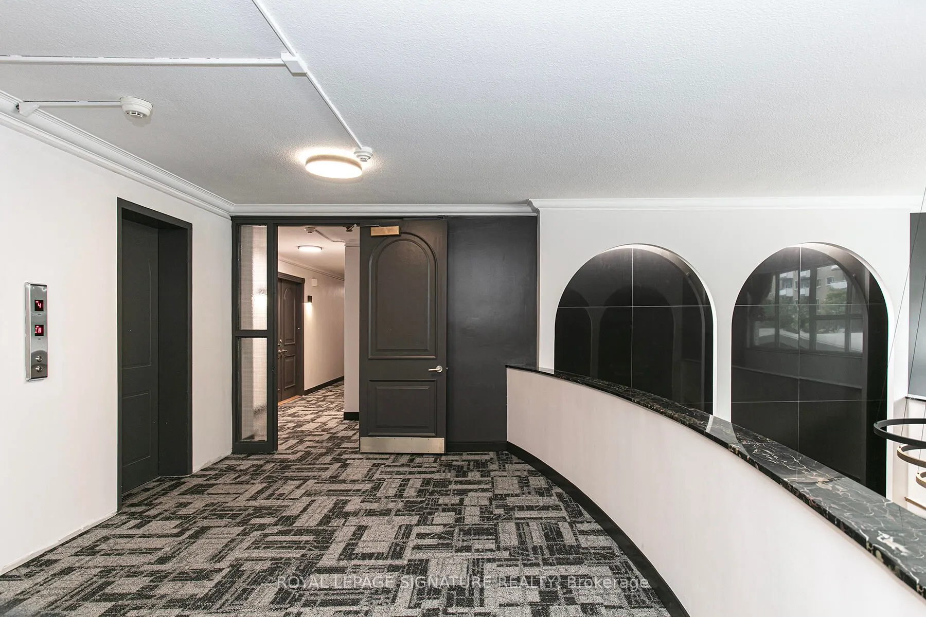 10 Shallmar Boulevard, #501