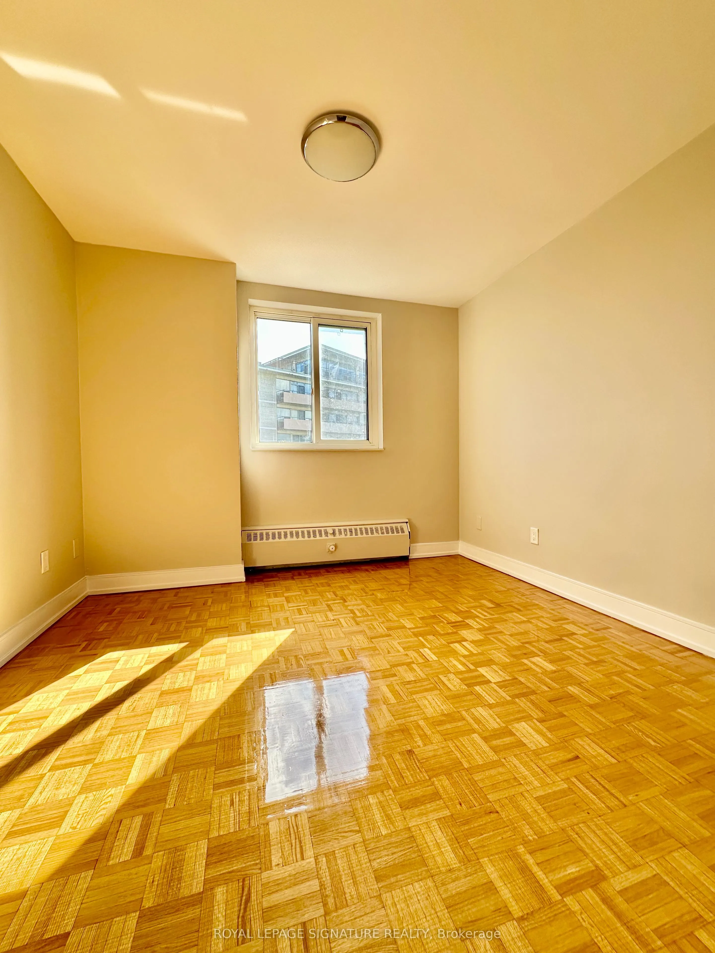 10 Shallmar Boulevard, #501