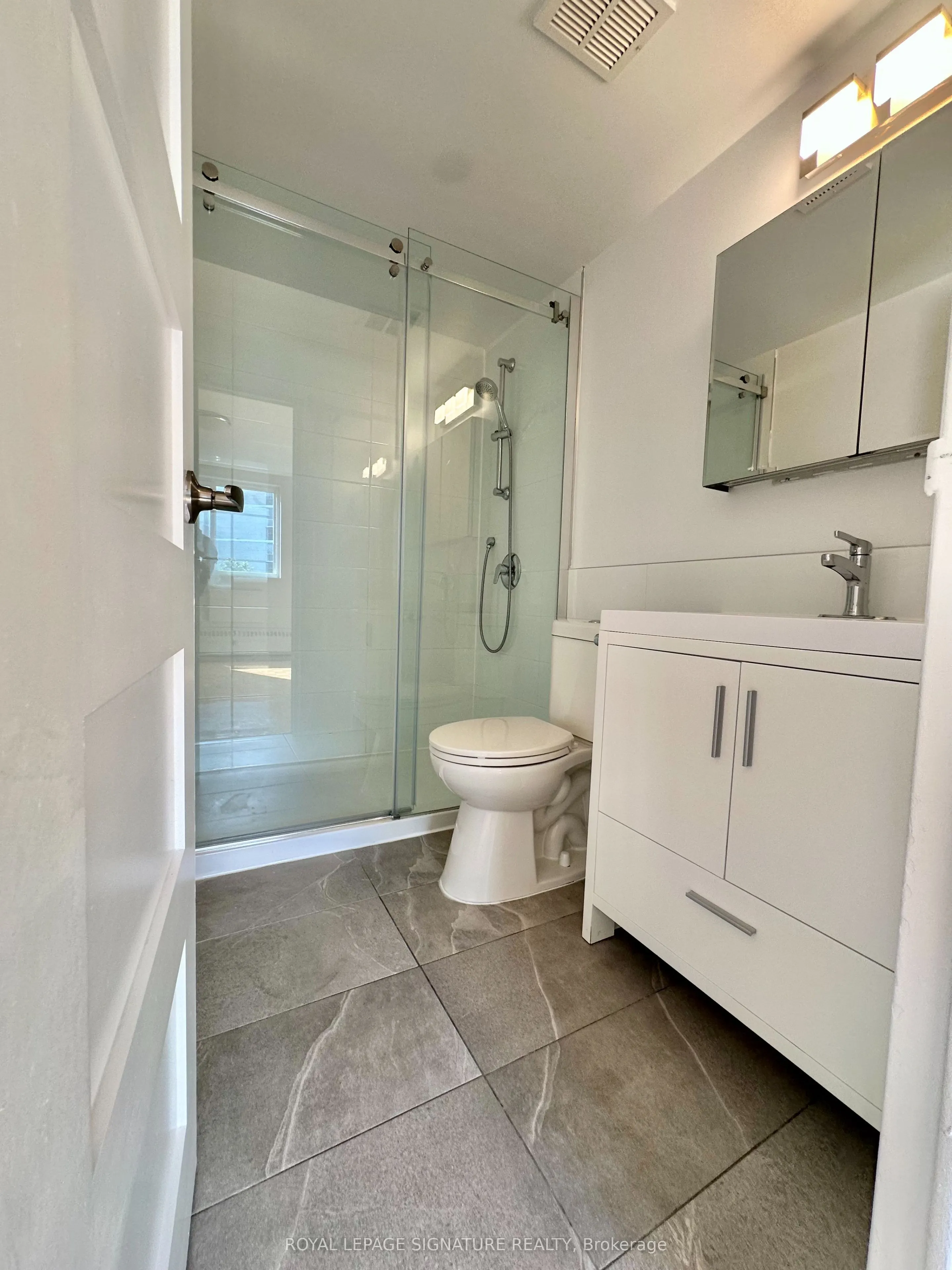 10 Shallmar Boulevard, #501