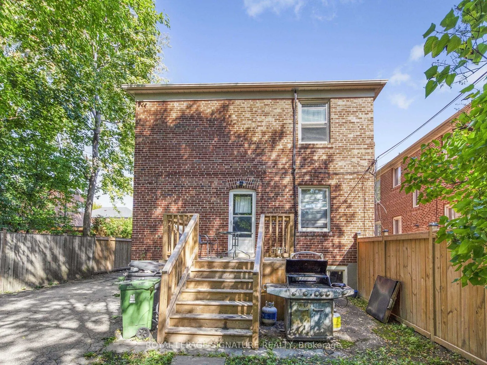 19 Warwick Avenue, #Upper