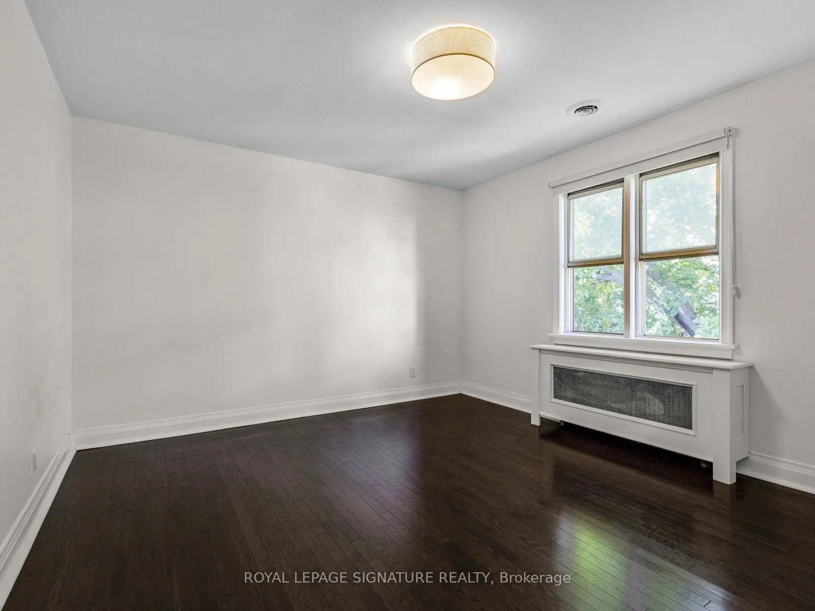 19 Warwick Avenue, #Upper