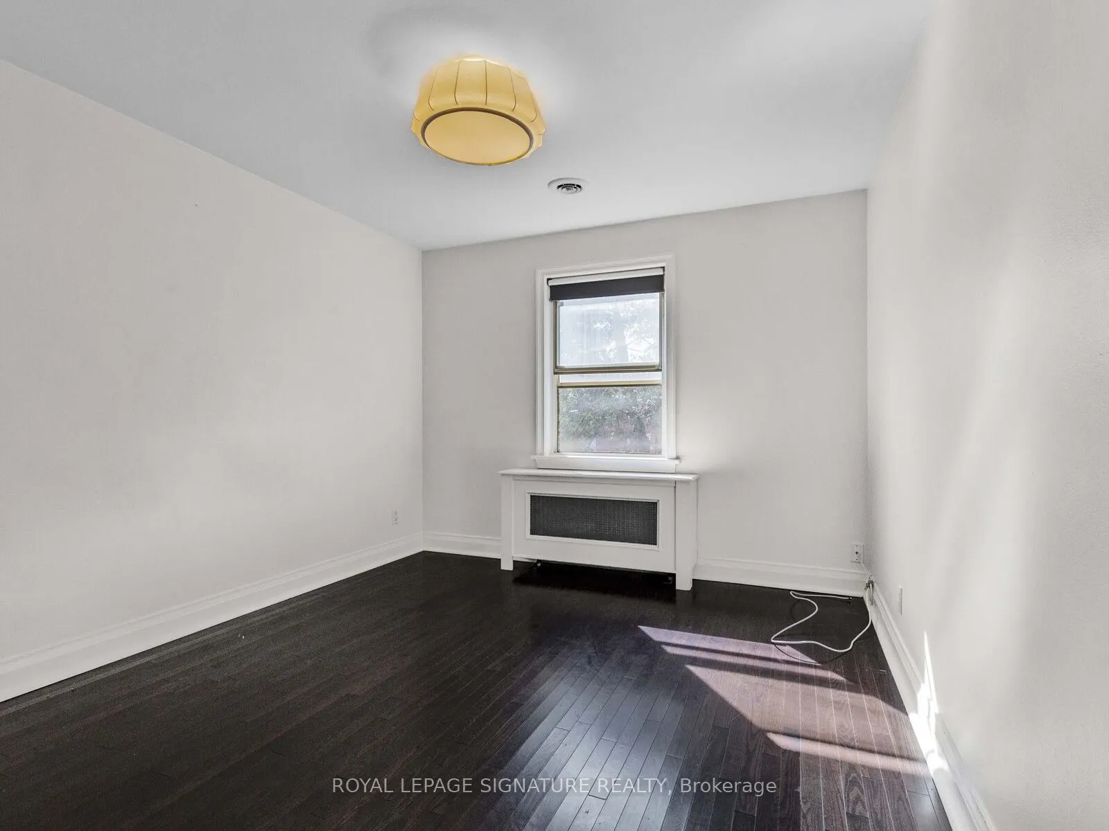 19 Warwick Avenue, #Upper