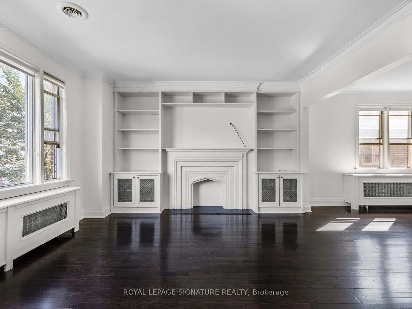 19 Warwick Avenue, #Upper