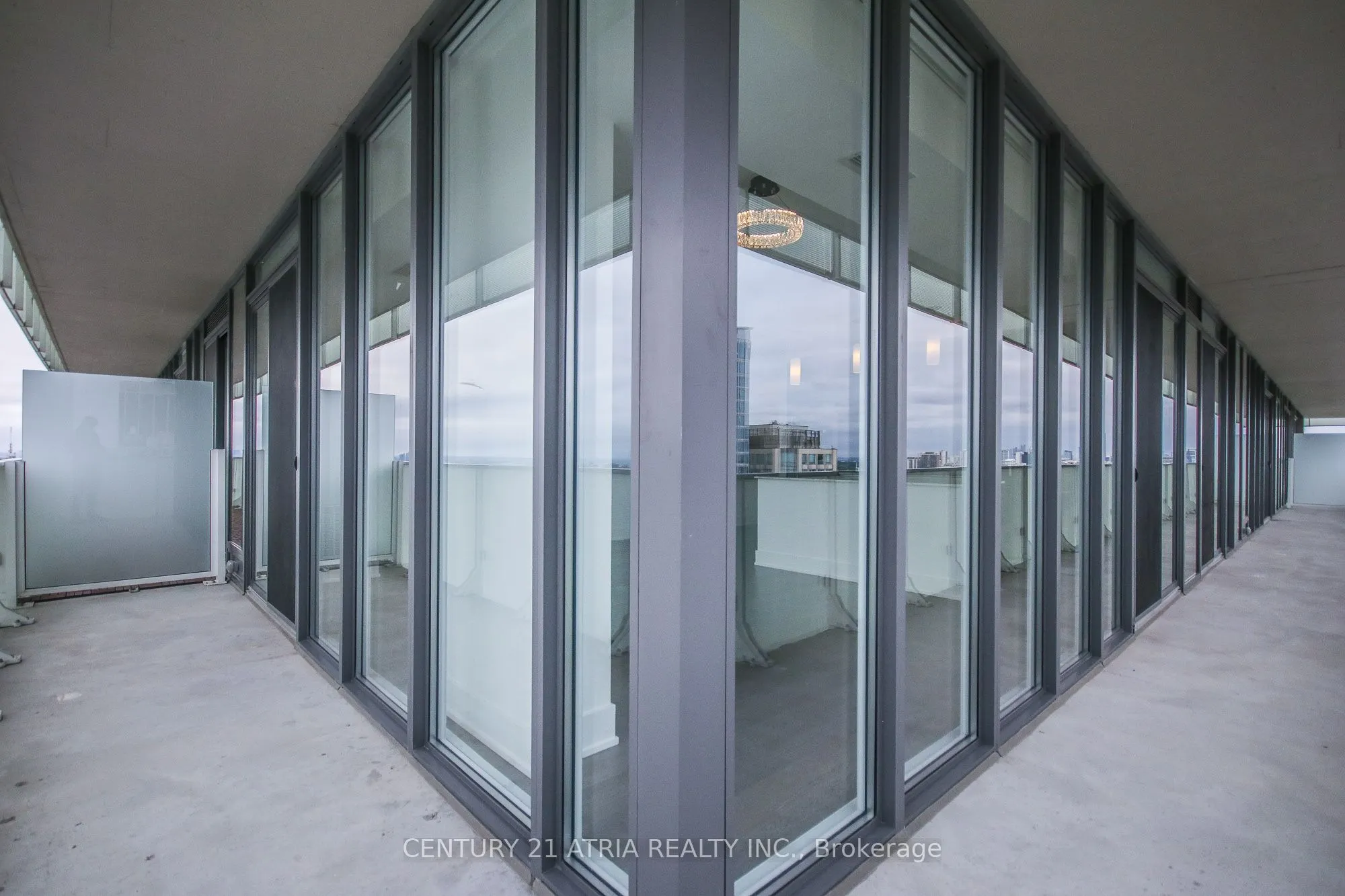 200 Bloor Street W, #3002