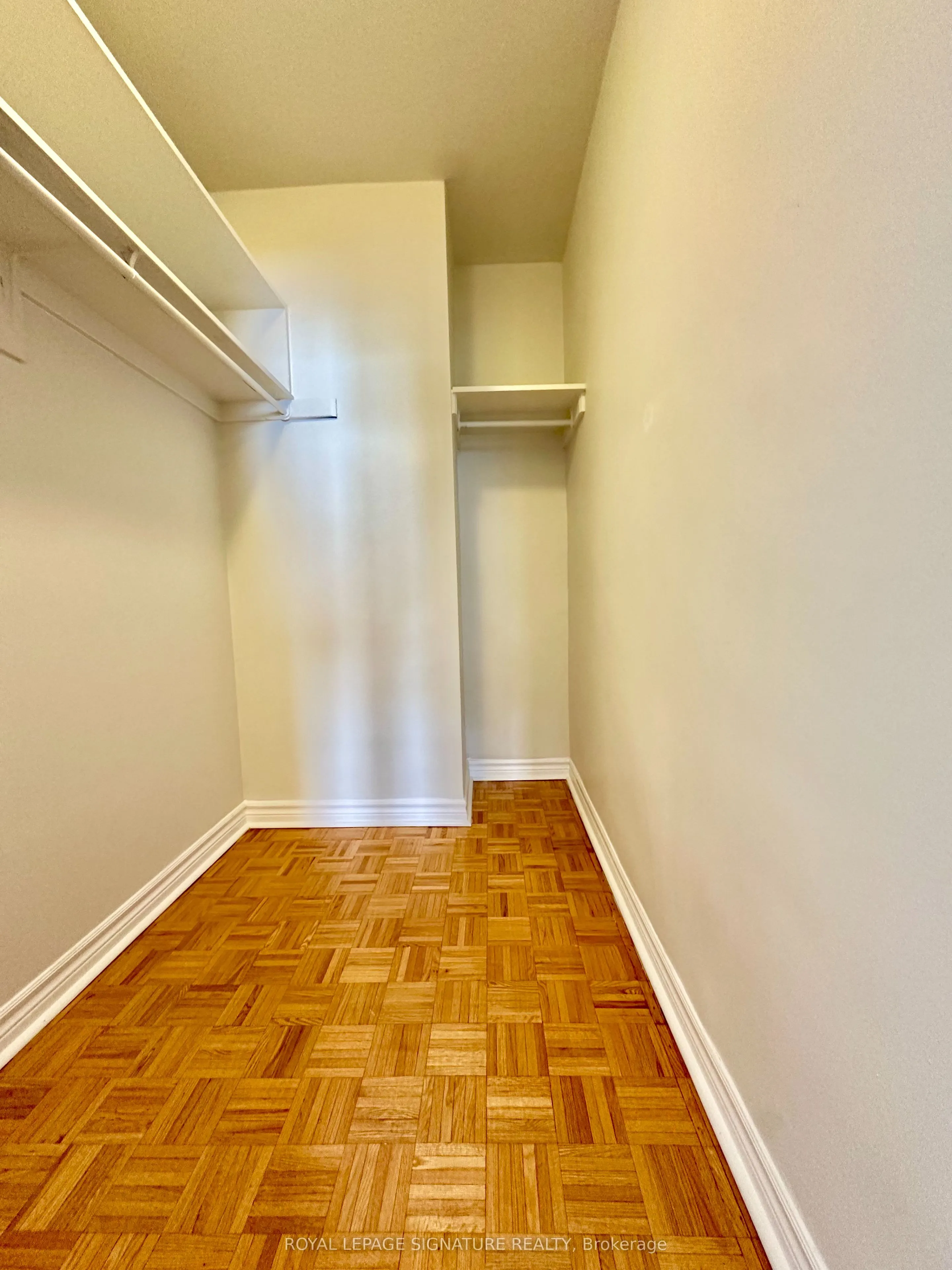 10 Shallmar Boulevard, #414