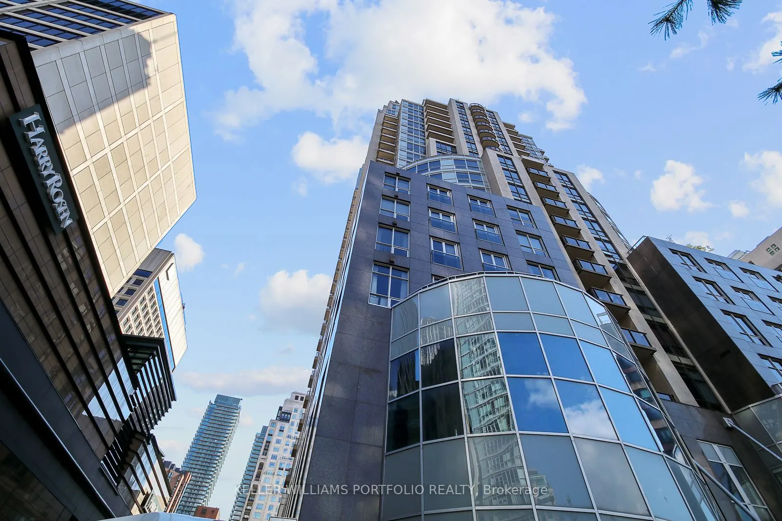 10 Bellair Street, #1003