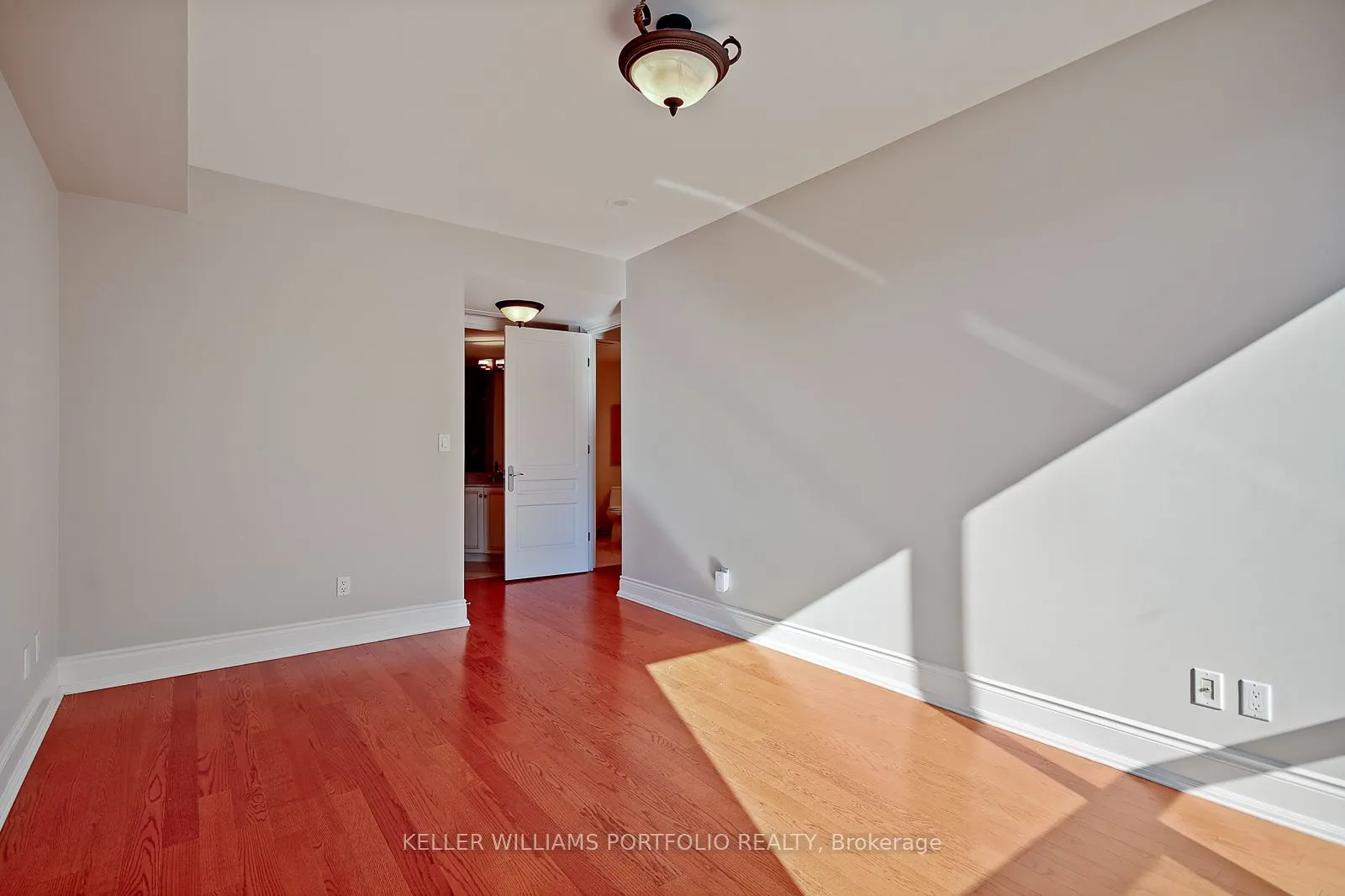 10 Bellair Street, #1003