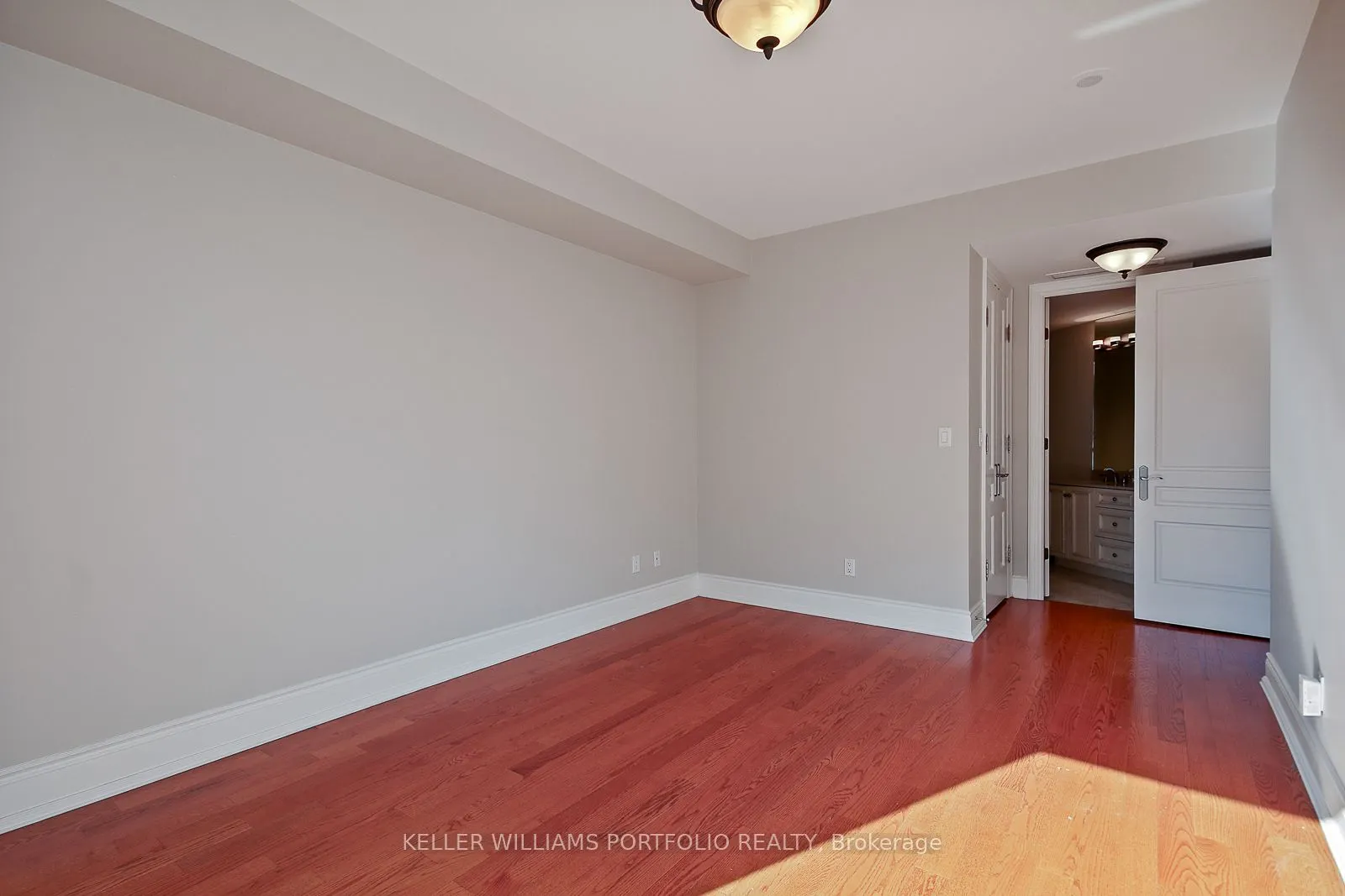 10 Bellair Street, #1003
