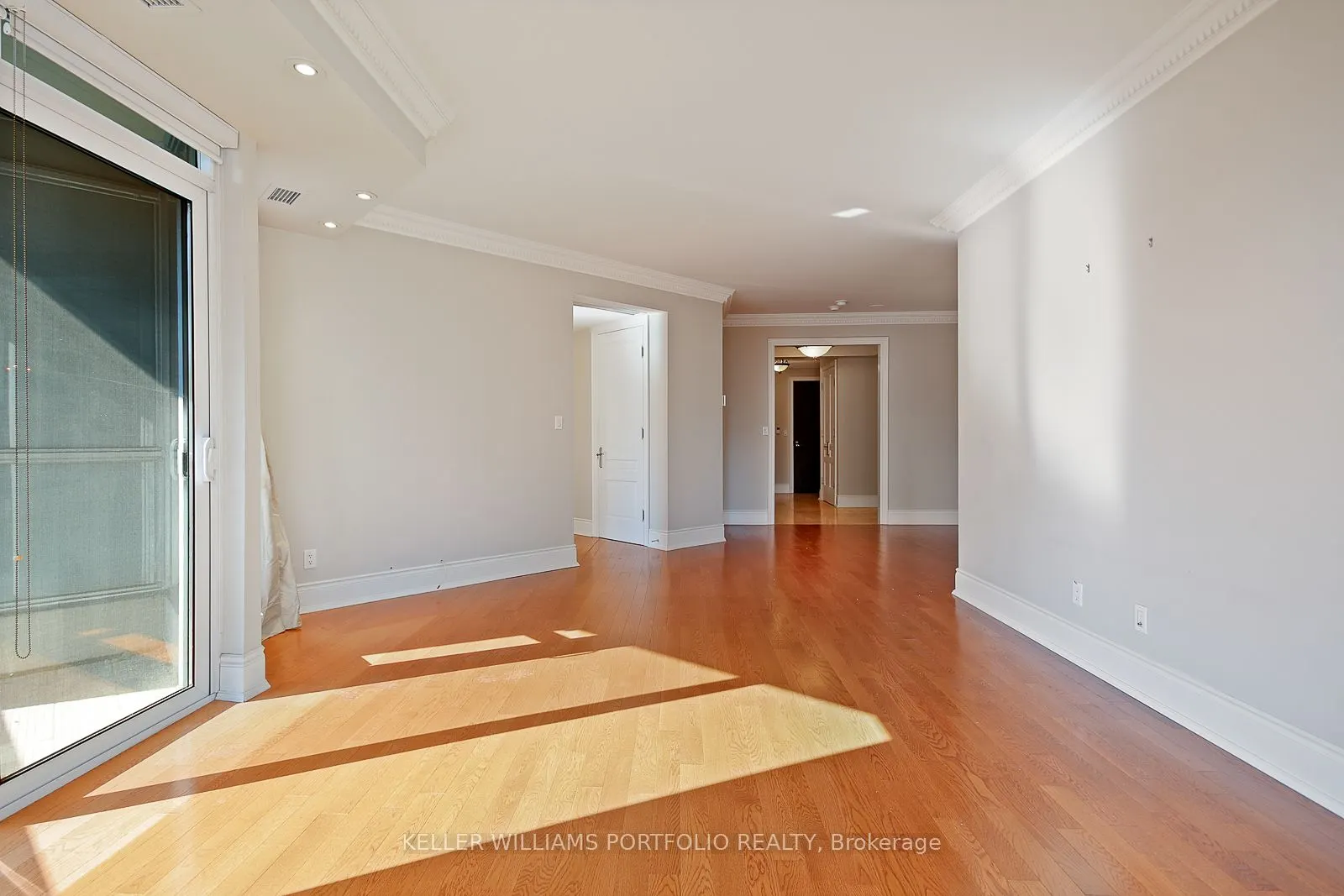 10 Bellair Street, #1003