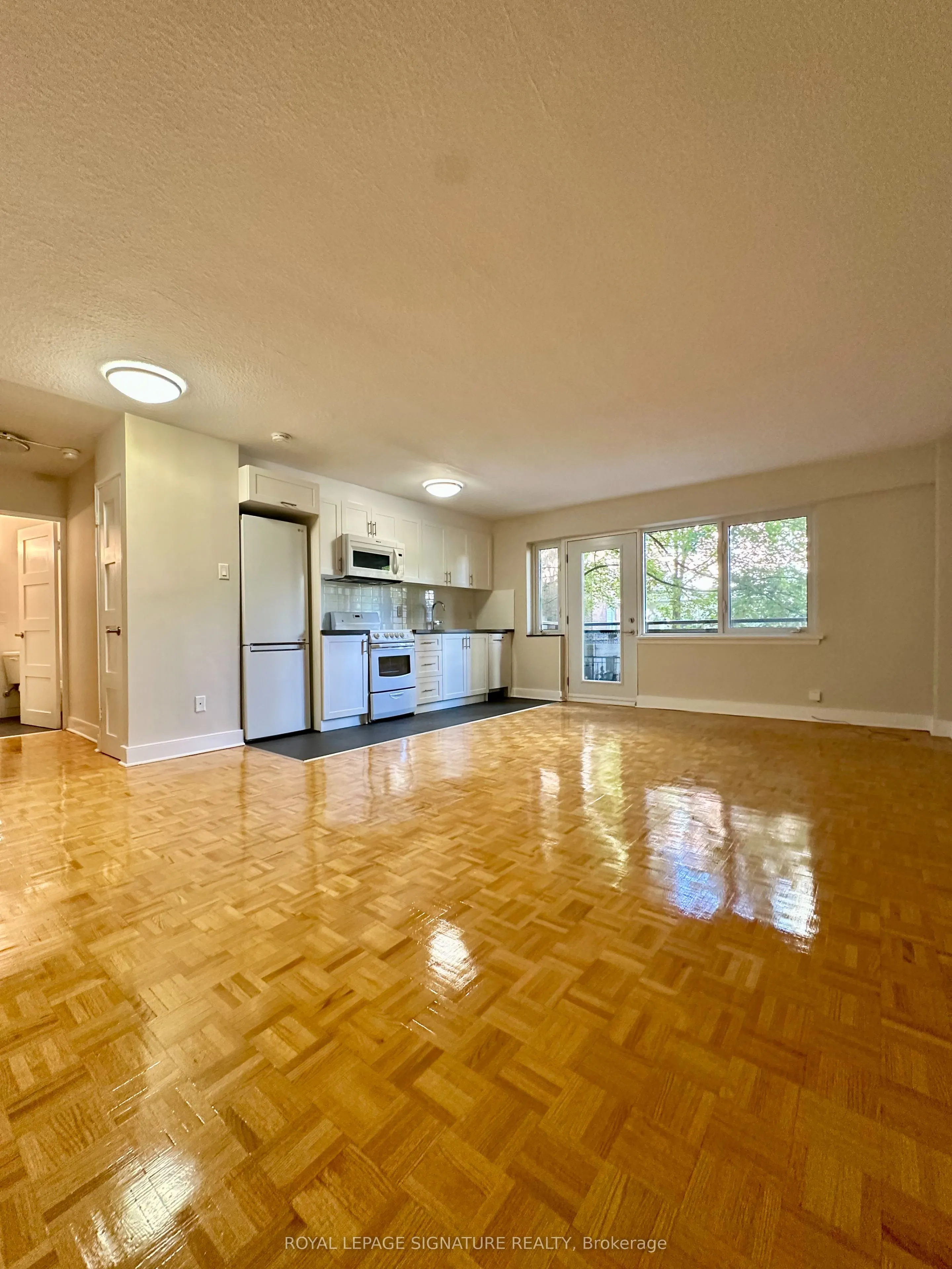 95 Lawton Boulevard, #102